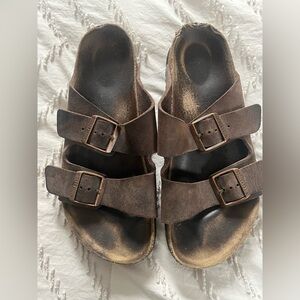 Birkenstock Arizona model, specifically in the Oiled Leather finish